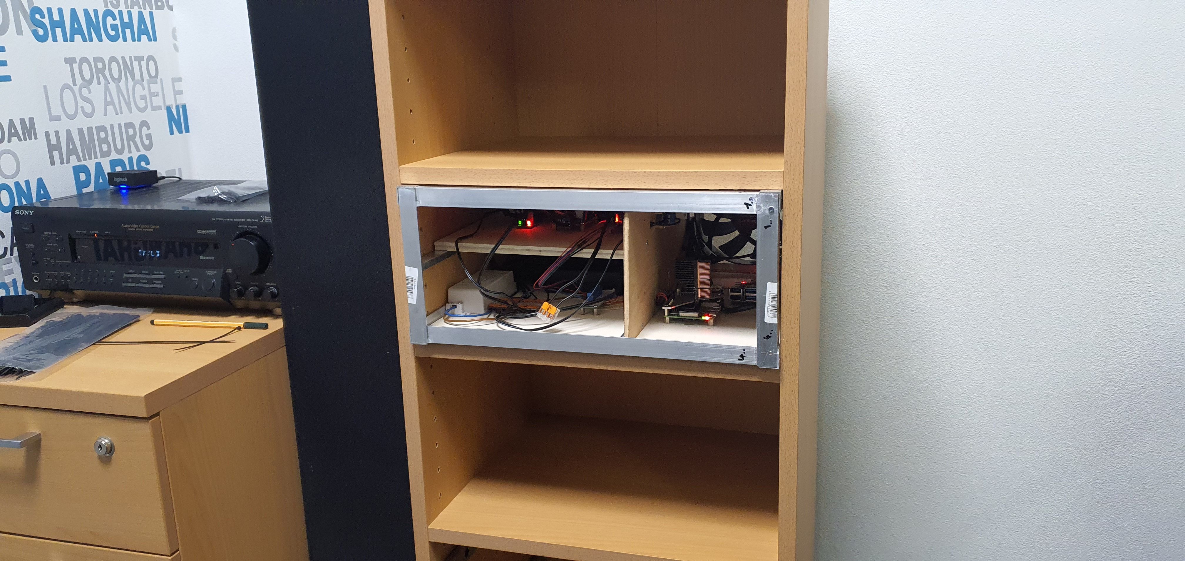 Vorderseite des Hardware-Racks