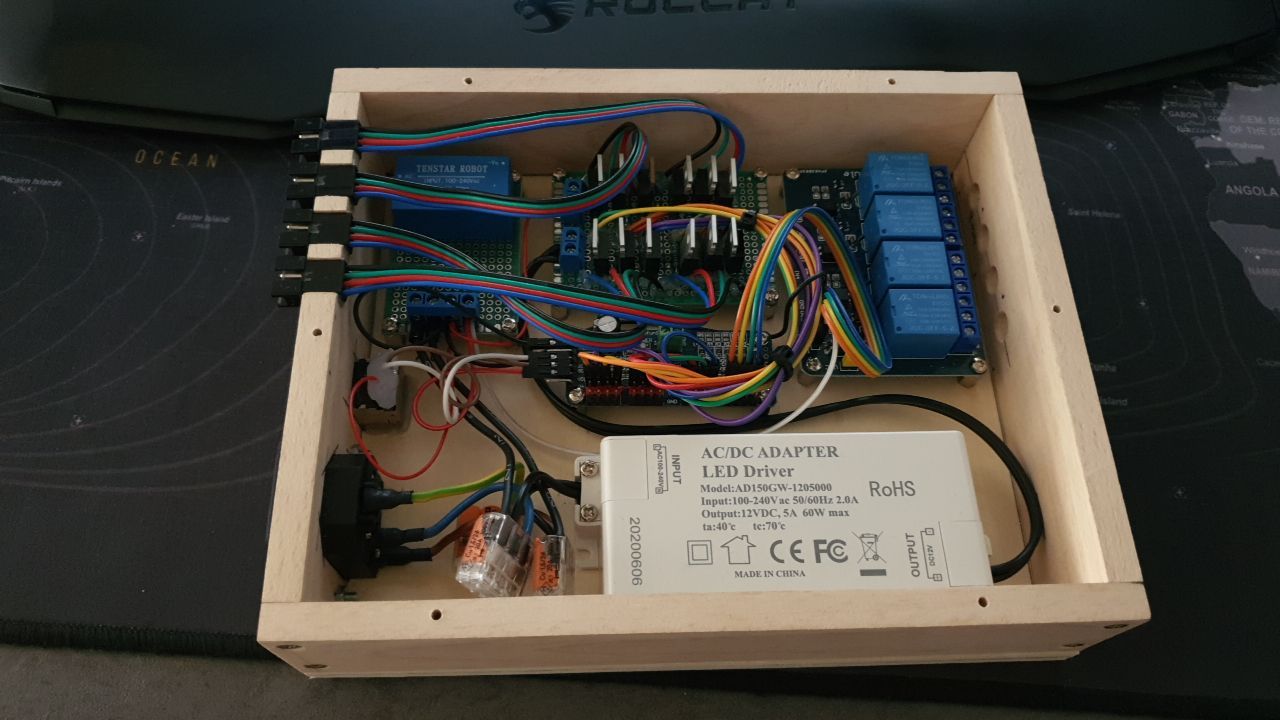 Hardware-Modul am Bett